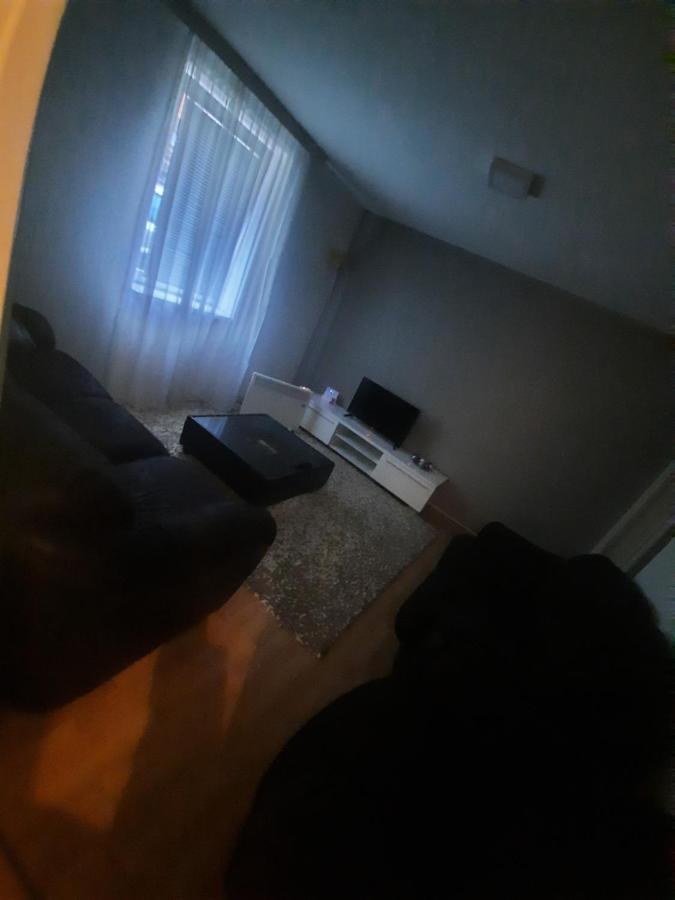 Downtown Appartement Smederevo Buitenkant foto